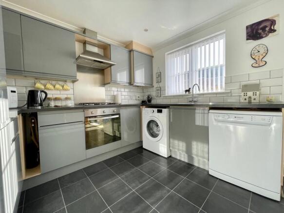 Kitchen 2