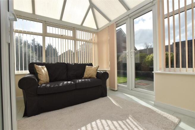 4 bed Detached for sale Image 4