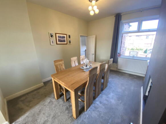 2 bed Terraced for sale Image 8