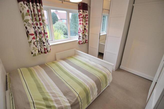 BED2.JPG