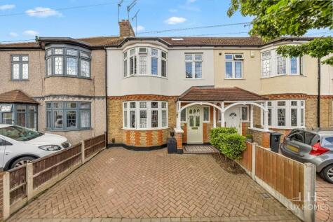 Lyndhurst Drive, Hornchurch