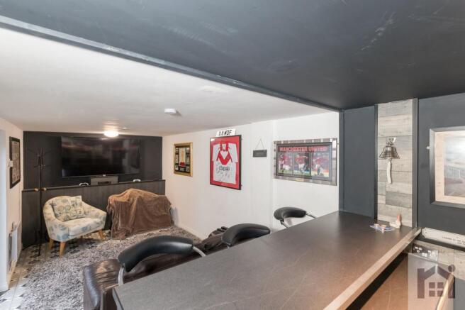 Entertaining room