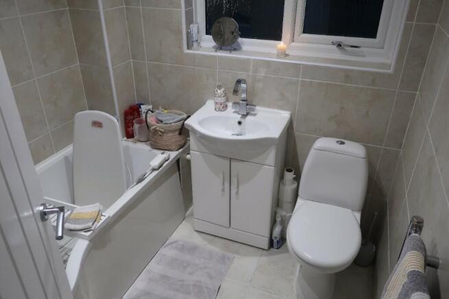 Photo 16
