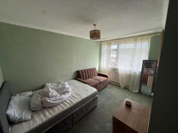 61 Greenlaw Avenue, Wishaw, Lanarkshire, ML2 8QN photo 5