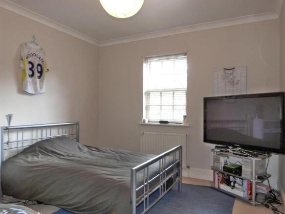 Photo 10