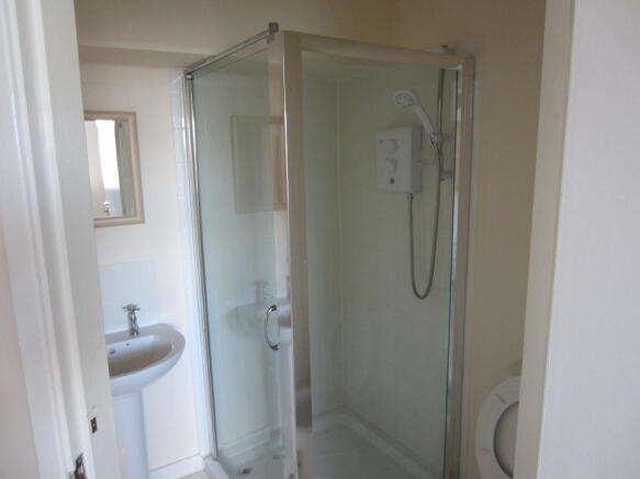 Ensuite shower rm