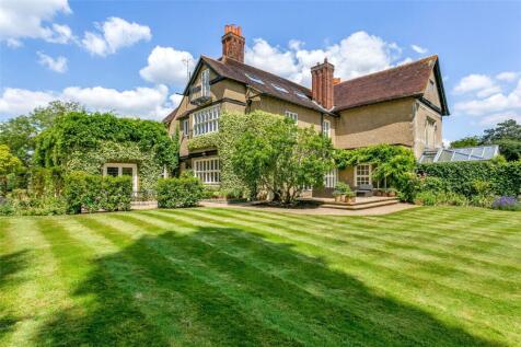Winter Hill, Cookham, Maidenhead, Berkshire, SL6