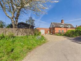 Hill House, Brussels Green, Saxmundham IP17 3RN