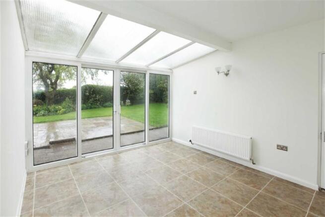 GARDEN/SUN ROOM