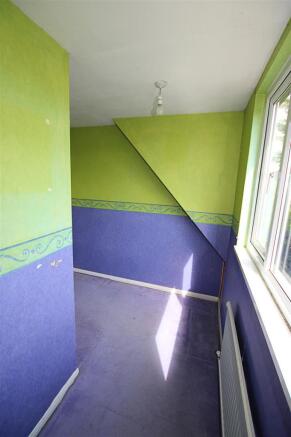 Upperhallway.jpg