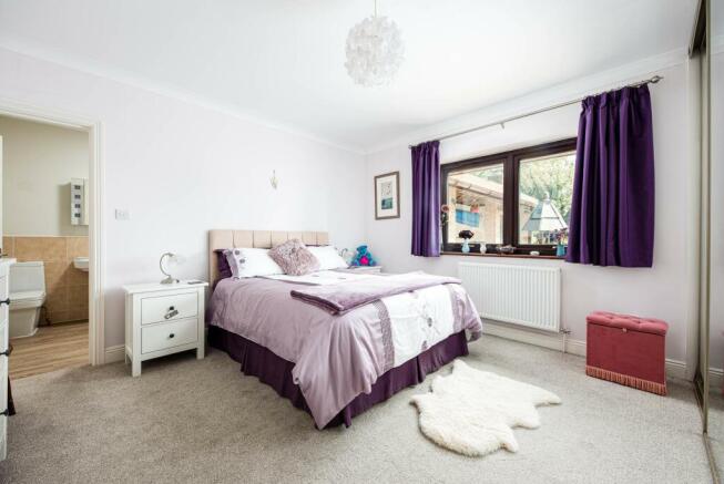 Bedroom2 - Copy.jpg