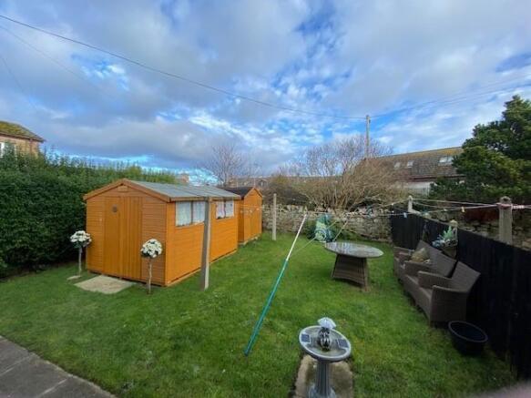 rear garden 2.jpg