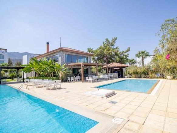 2 bedroom resale garden loft apartment + communal pools + furnished + gym + spa & wellness facilities  Image 9999 3