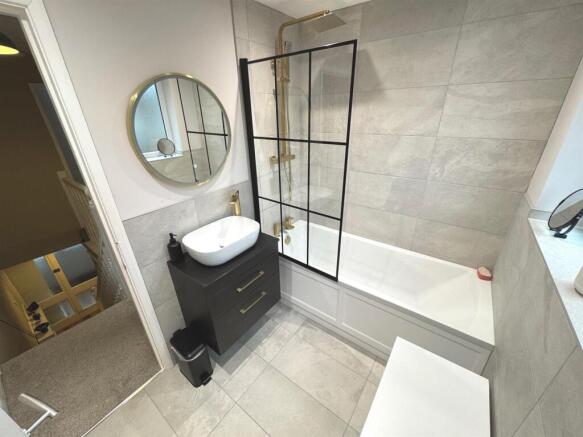 3sneyd15.jpg