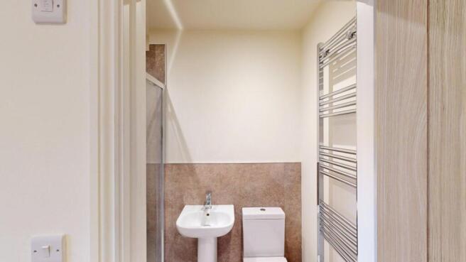 4 bed Mews to rent Image 12