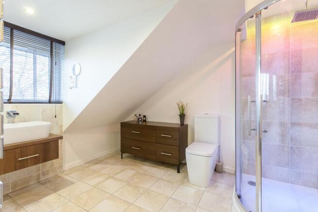 En Suite Shower Room