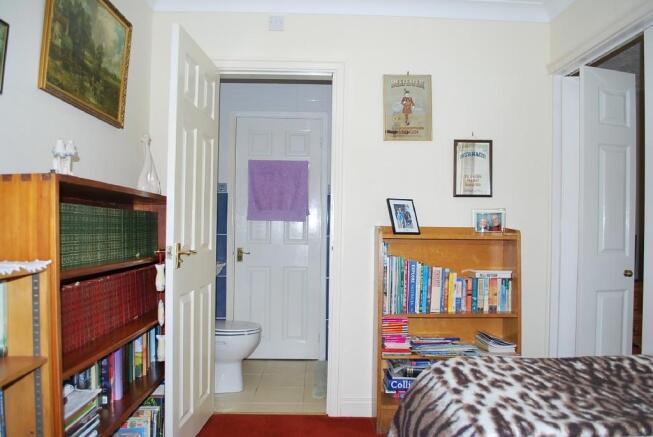 Photo 9
