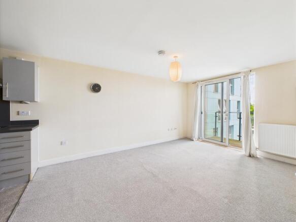 Vista, Fratton Way, Southsea photo 4