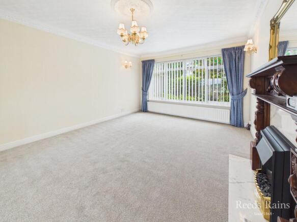 3 bed Detached for sale Image 10