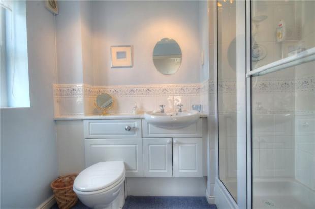 En Suite 2