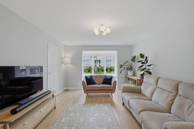 76 Goldeneye Drive, Edinburgh, EH17 8XL photo 4