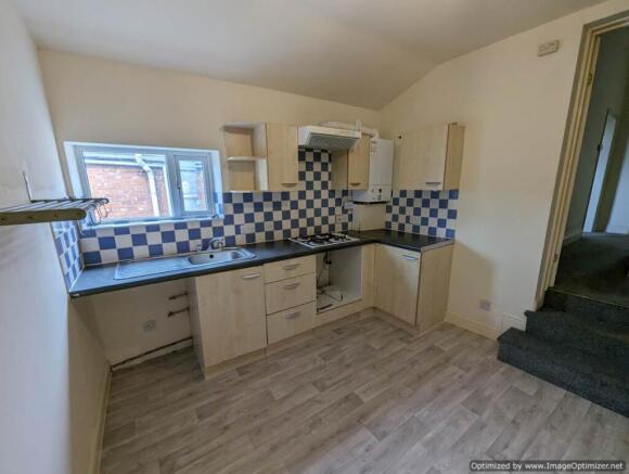 1 Bed first floor flat