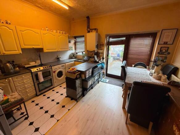 Kitchen Diner.1.jpeg