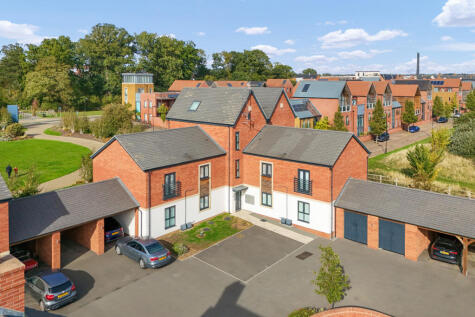 Conquerors Way, Northampton, NN5