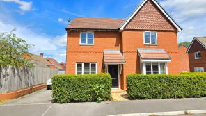 27, Meadowbrook, Newbury RG20 9AN