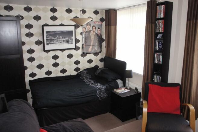 Photo 9