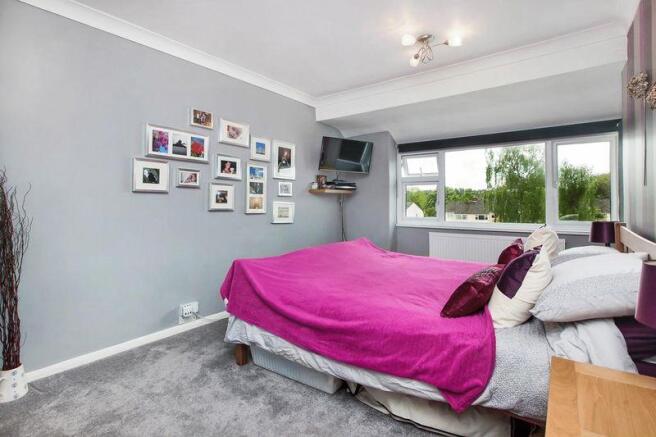 bedroom b