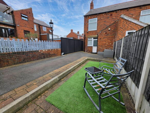 2 bed End of Terrace for sale Image 11
