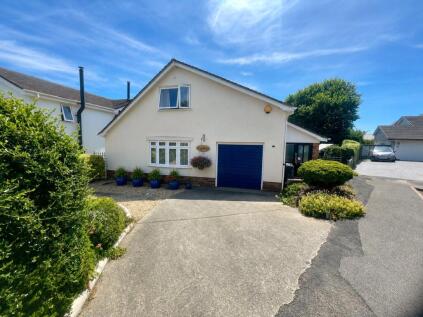 Underwood Close, Dawlish, Devon