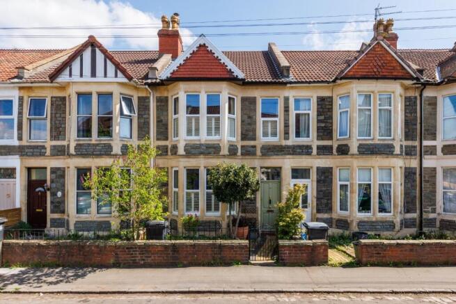 28 Victoria Park Road, BS16-33.jpg