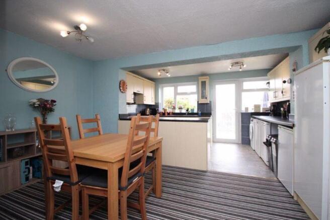 Kitchen/dining...
