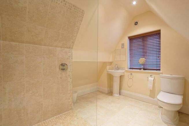 Annexe Shower Roo...