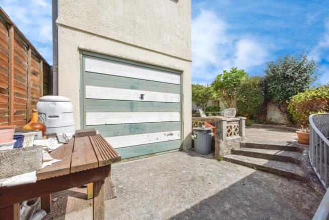 Garage With Workshop