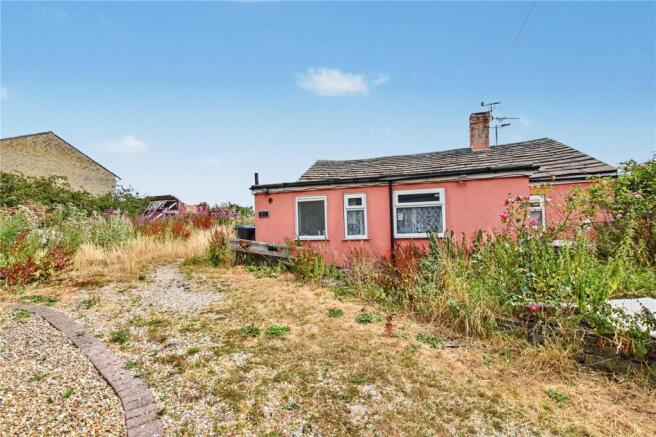 2 bed Bungalow for sale Image 2