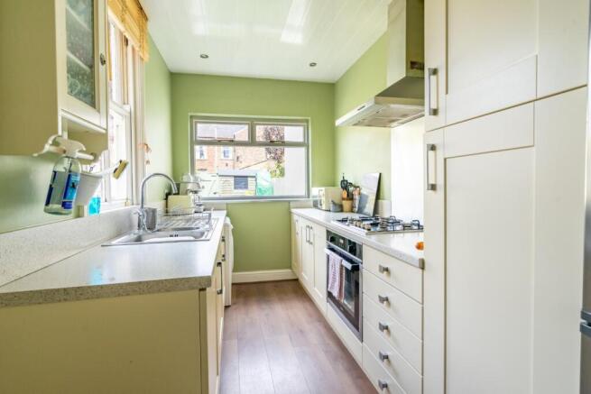 2 bed Terraced for sale Image 5