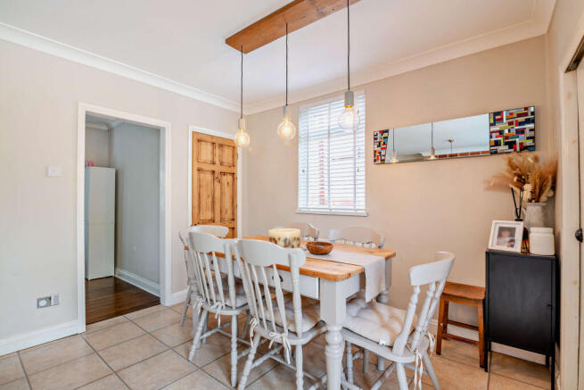 3 bed Semi-Detached for sale Image 5