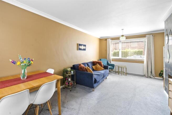 2 bed House for sale Image 7