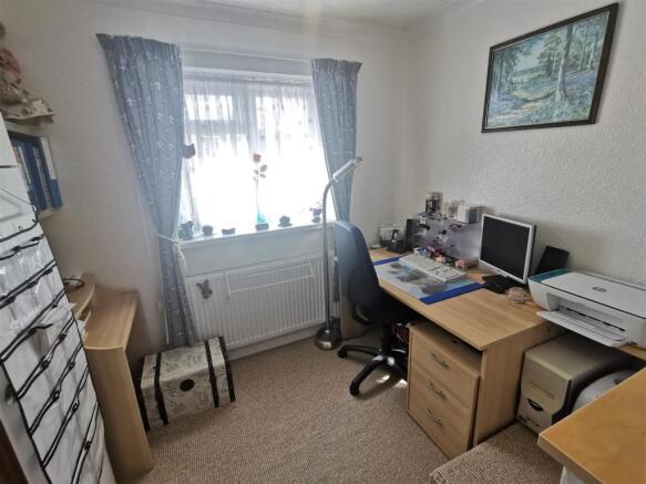 BEDROOM 3