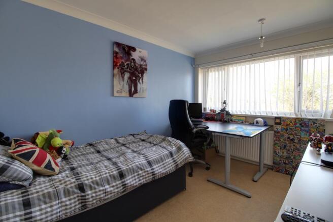 Bedroom 2 (Double)