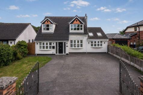 Willow View, Newton Road, Lowton