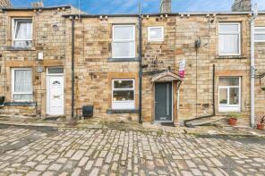 5, Beaumont Place, Staincliffe, Batley WF17 7QZ