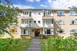 2, Lyndhurst Court, Overton Road, Sutton SM2 6SS