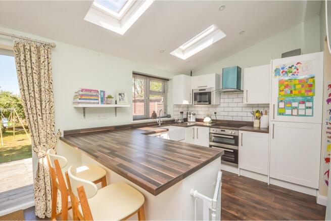 Kitchen/Breakfast