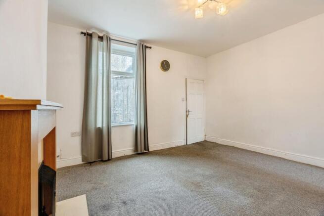 3 bed End of Terrace for sale Image 4
