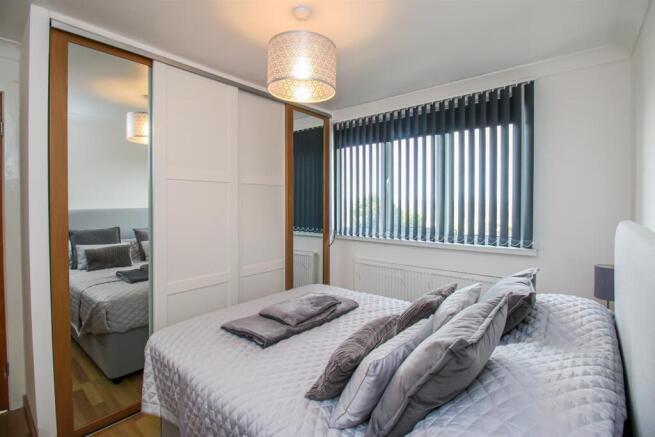 3 bed Semi-Detached for sale Image 9
