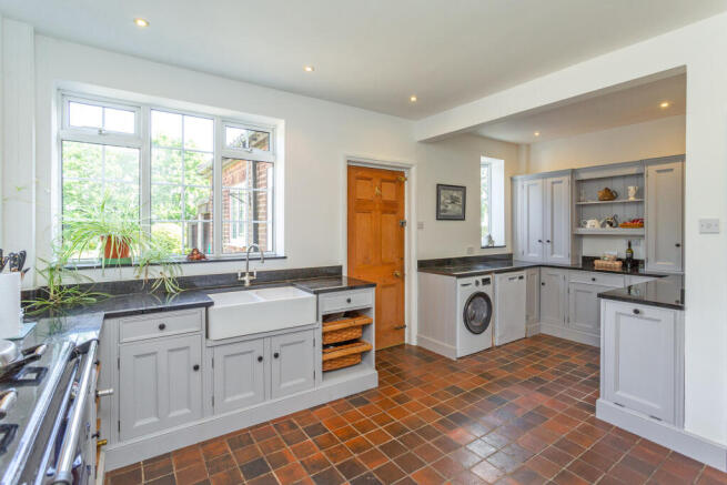 kitchen b